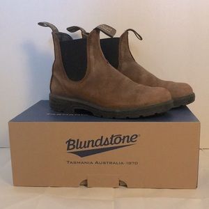 Blundstone Elastic Sided V Cut Boot Antique Brown m6/w8